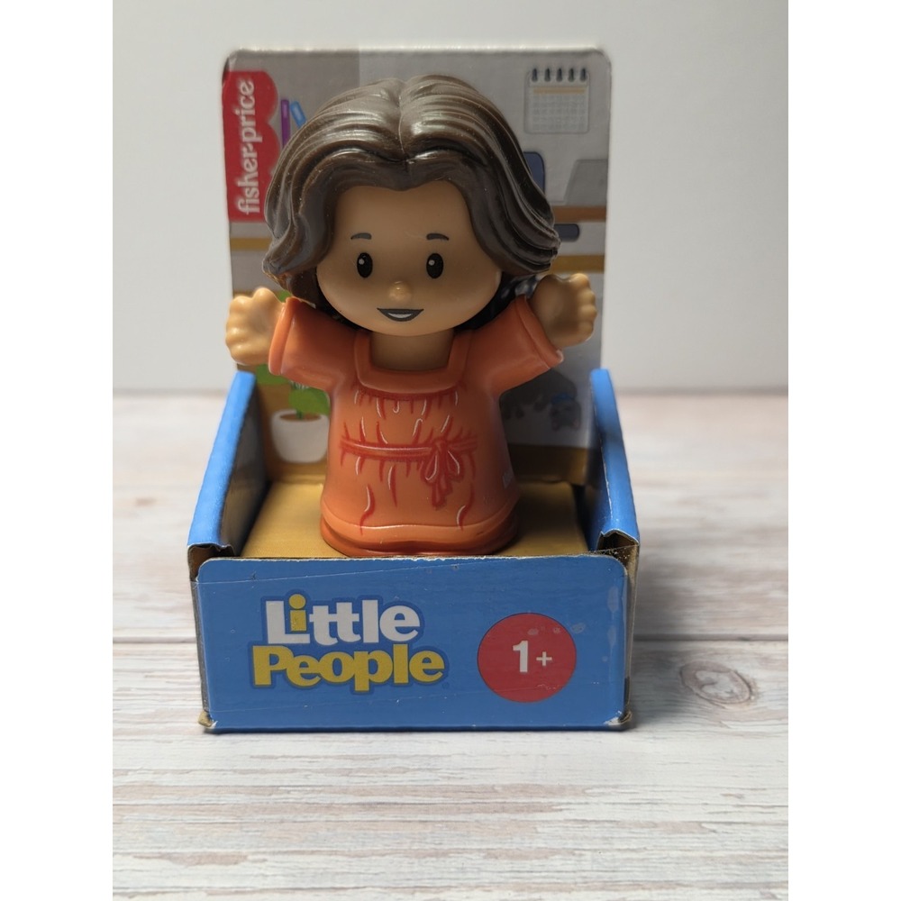 Fisher-Price Little People Girl Orange Dress Brown Hair 1+ JCC48/JBD47